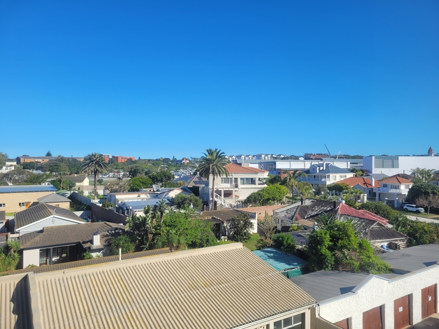 To Let 2 Bedroom Property for Rent in Summerstrand Eastern Cape